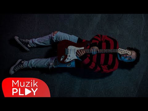 Feky - Yetersiz (Official Lyric Video)