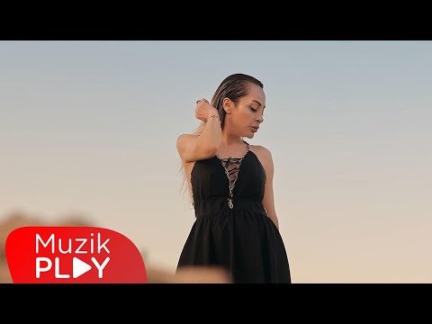 Sultan Bozkurt  - Sebebini Sorma (Official Video)
