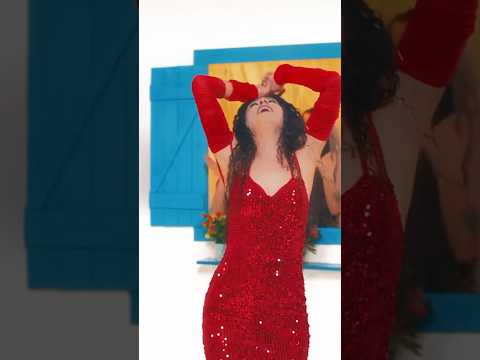 Yıldız Tilbe - Hiç Vermicem